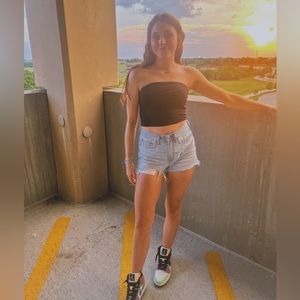 Meet your Posher, Meredith